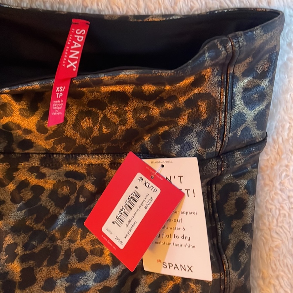 SPANX LEGGINGS - Picture 2 of 3